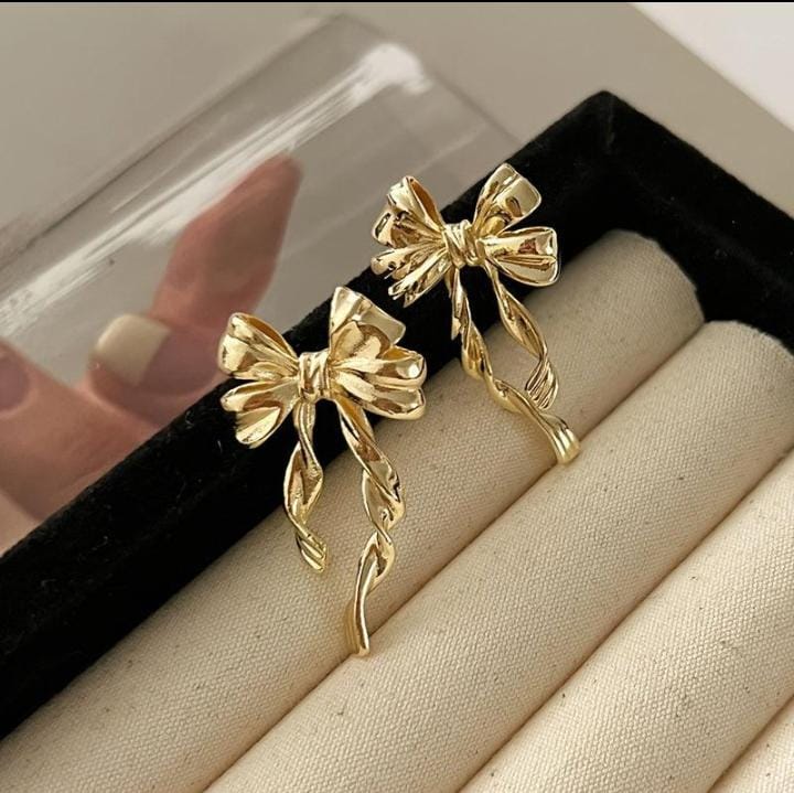 Korean Golden Bow Earring