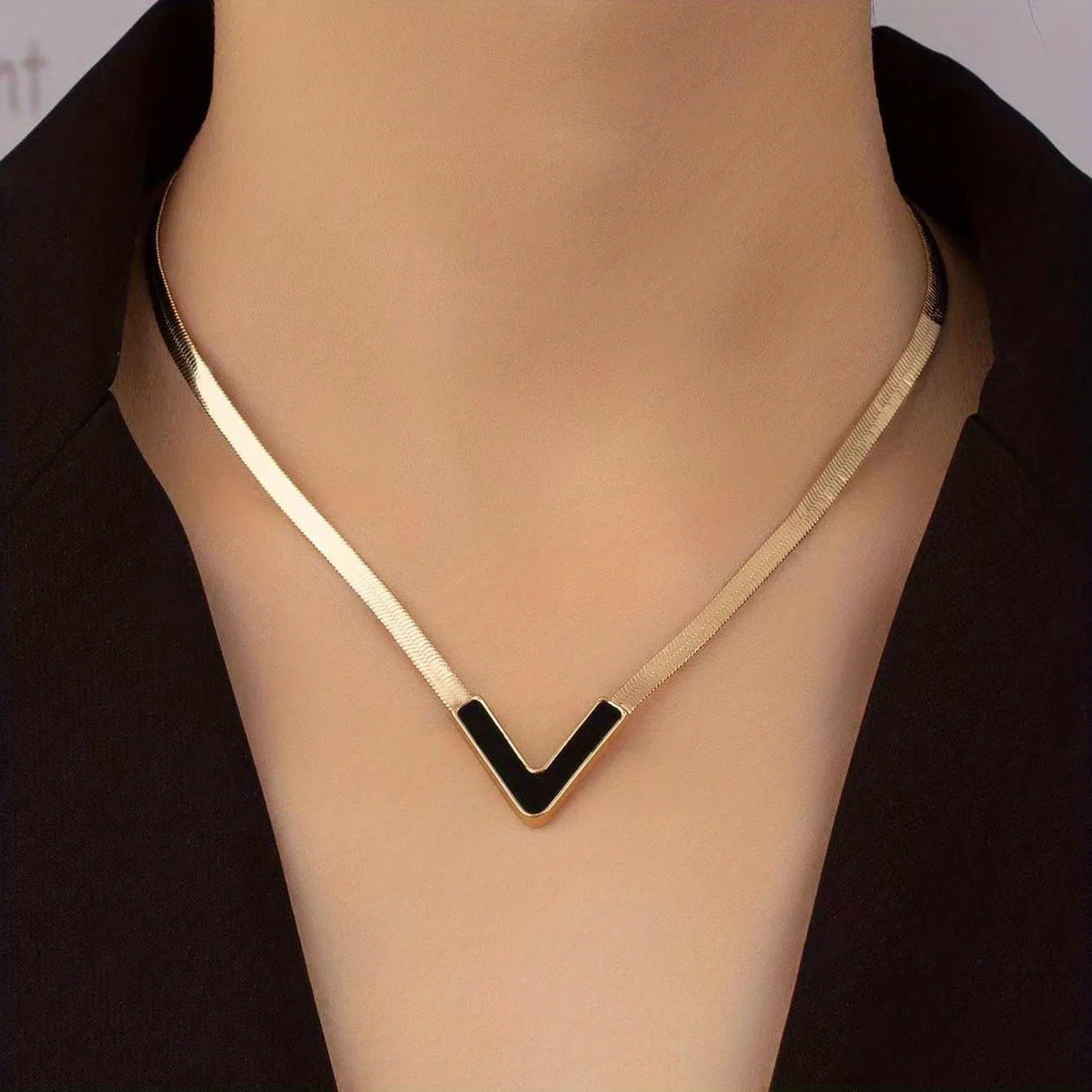 Anti Tarnish Gold V-Shaped Green Pendant Necklace