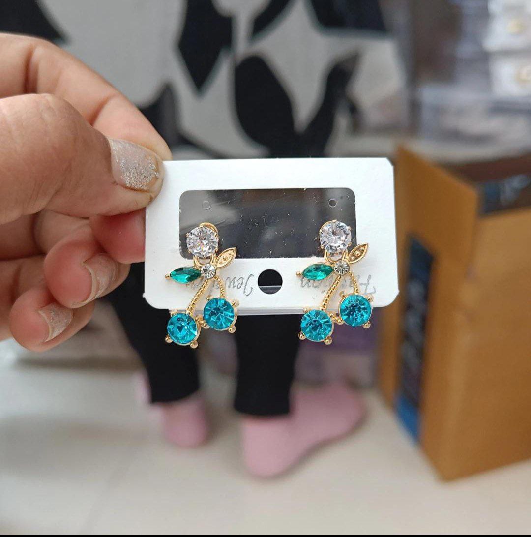 Korean Leaf Design Earring