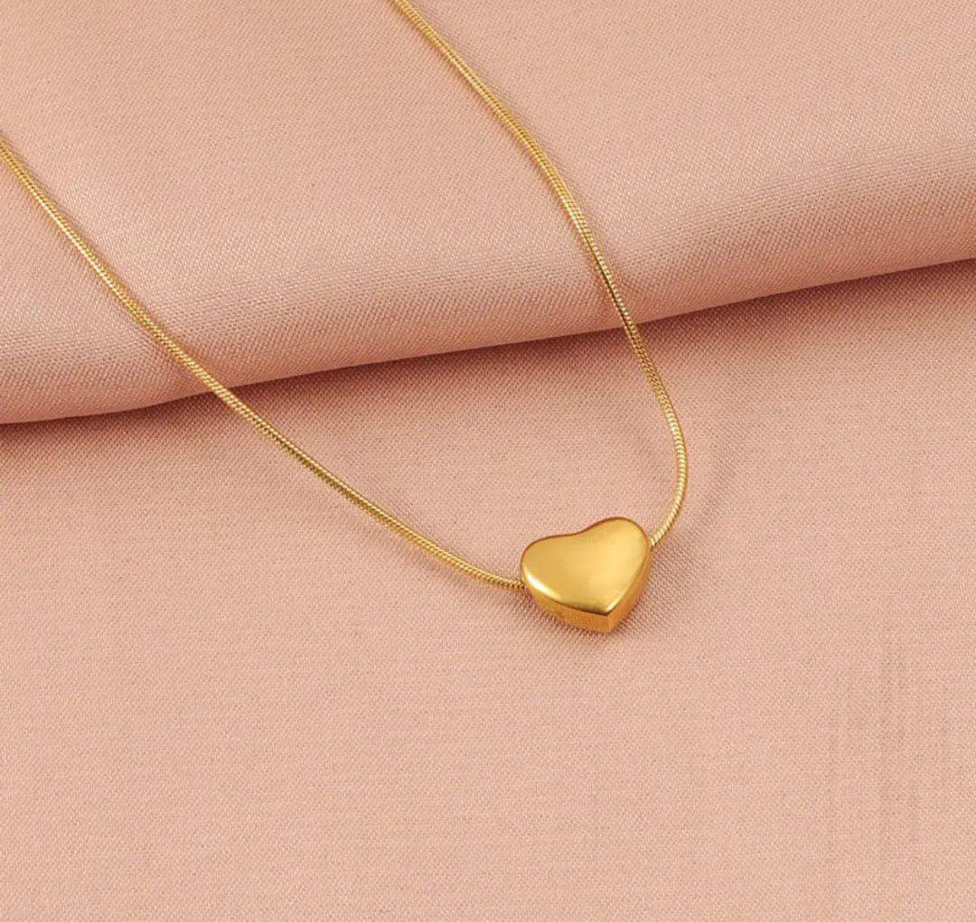 Anti-Tarnish Heart Pendant Necklace