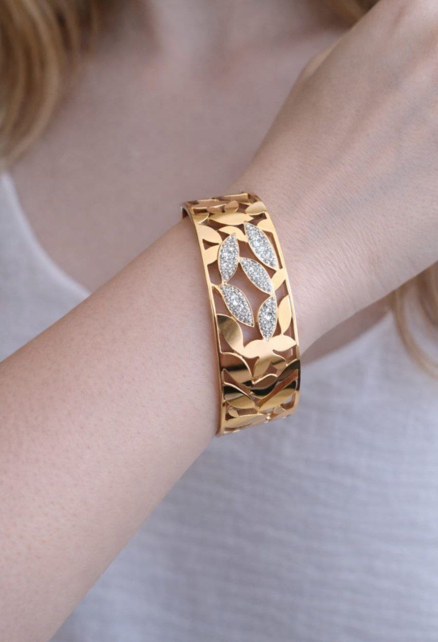 Leaf Design Anti-Tarnish Bracelet