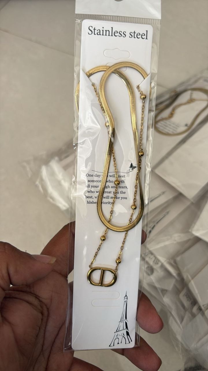 Anti Tarnish Layered Chain Necklace – Gold Stainless Steel Designer Pendant