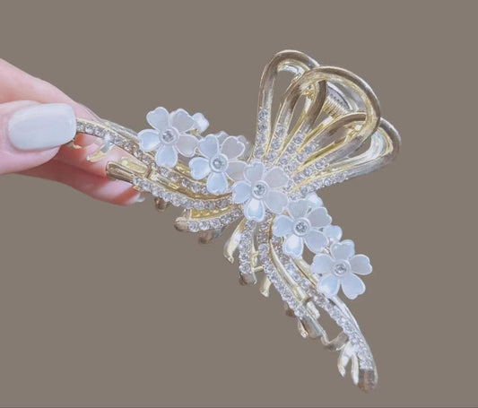 Korean Metal Floral Crystal Hair Clutcher