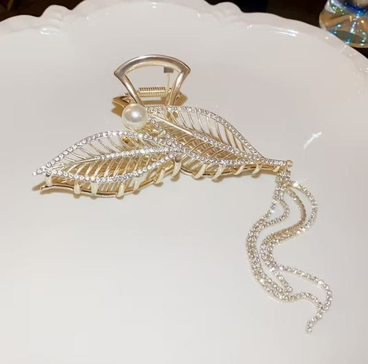 Korean Metal Leaf Pearl Chain Hair Clutcher