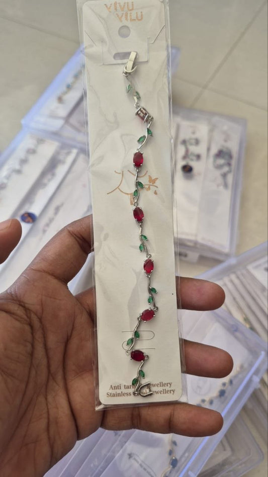 Anti-Tarnish Silver Tulip Bracelet for Women