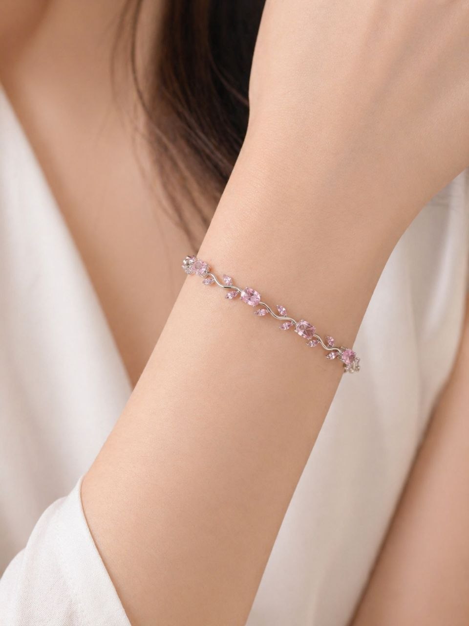 Anti-Tarnish Silver Tulip Bracelet for Women