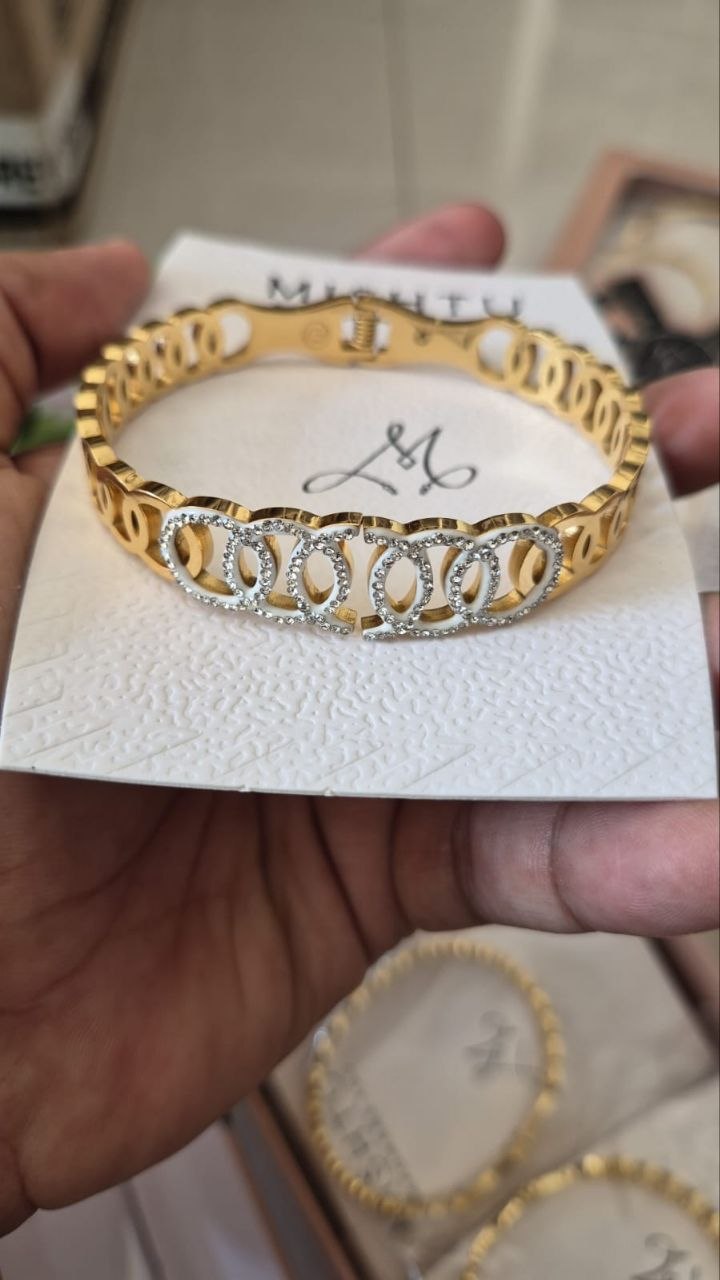 Anti Tarnish Crystal Link Designer Kada