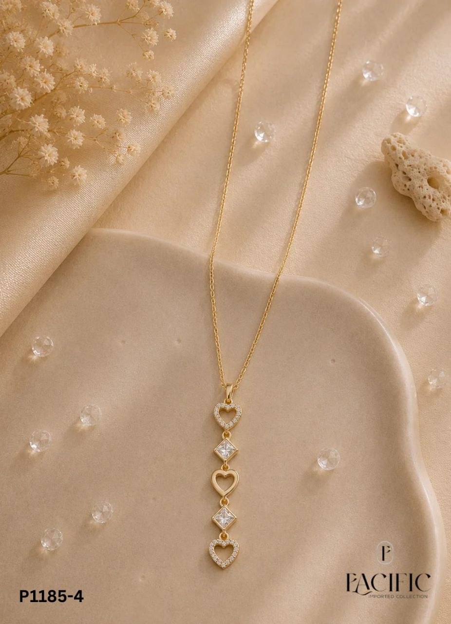 Anti Tarnish Heart Crystal Pendant Necklace for Women