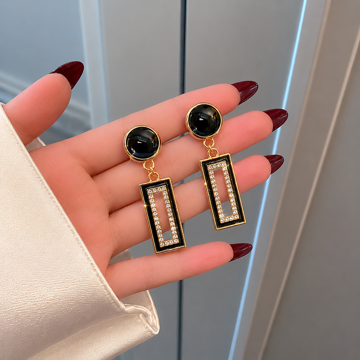 Korean Fashion Black Earring