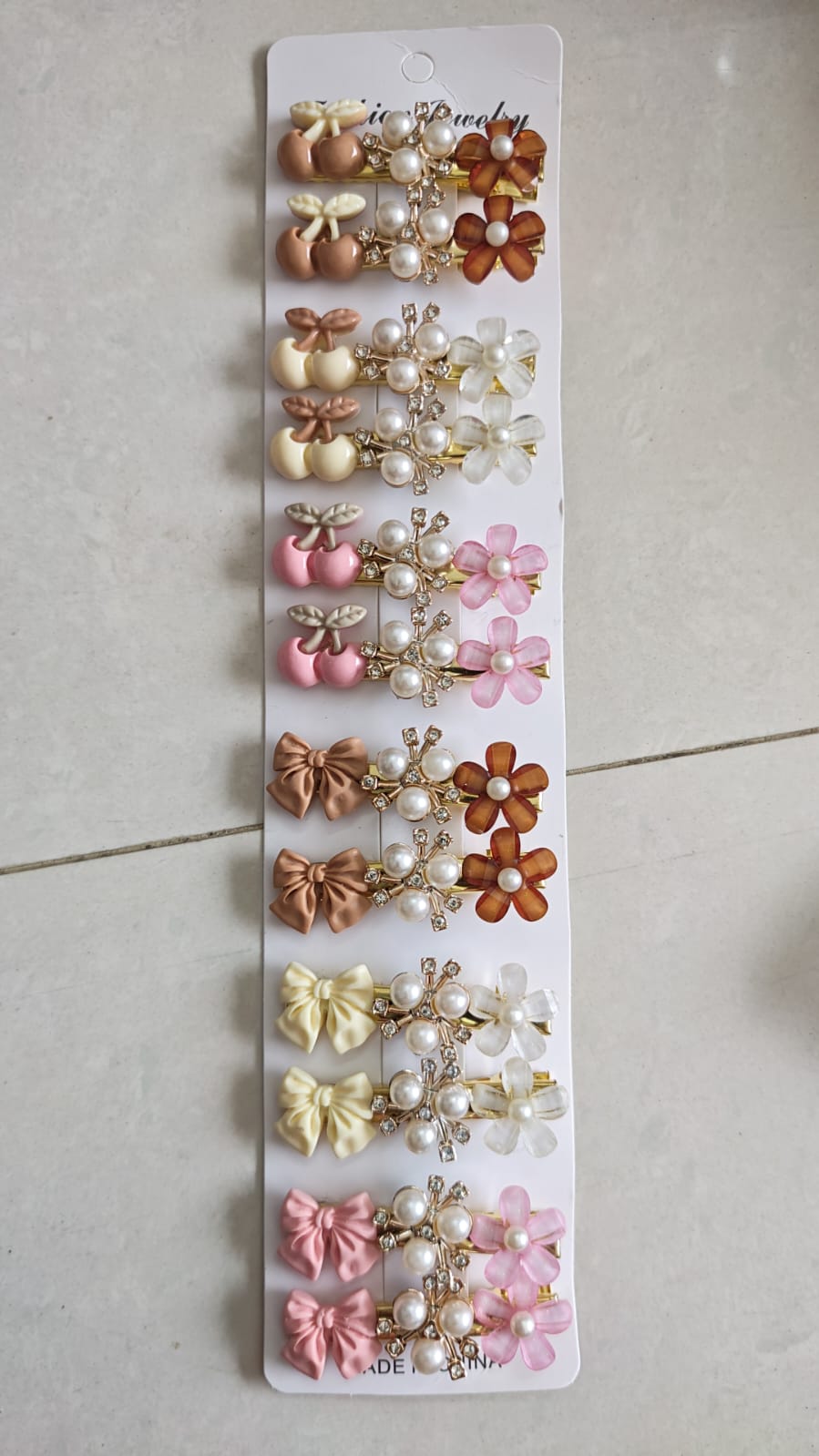 set of 12 pcs Korean-style hair clips
