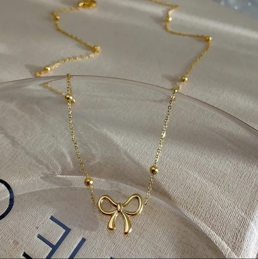Anti-Tarnish Bow Necklace for Women