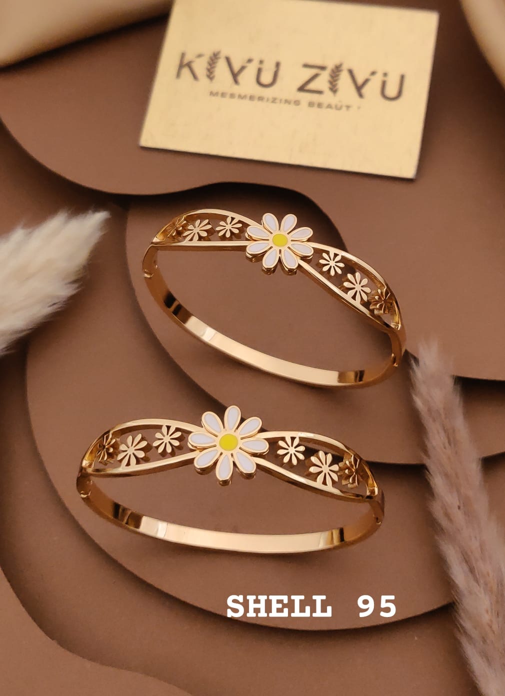 yellow enamel daisy flower design regular size bracelet anti tarnished