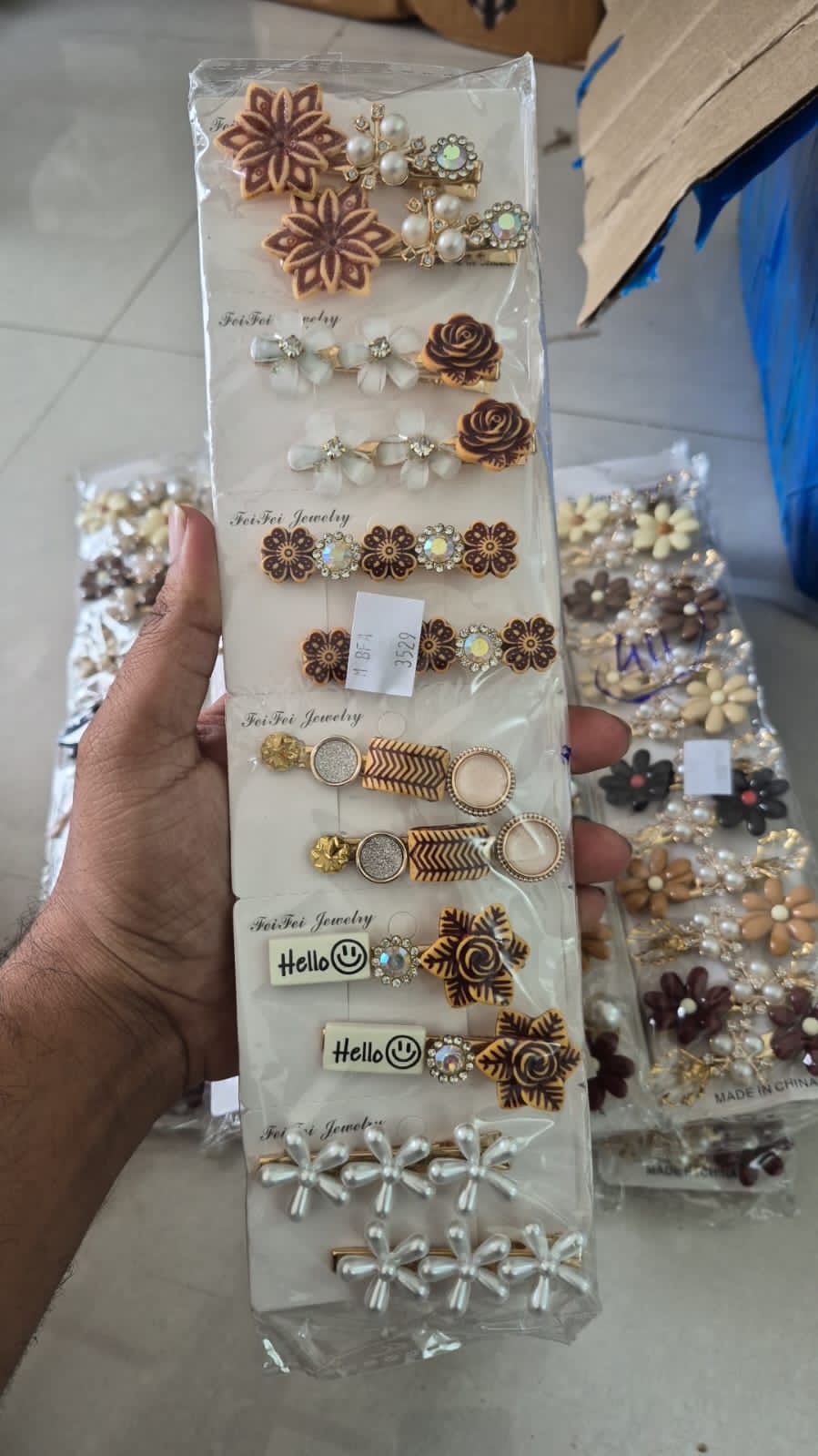 Korean Vintage Floral Hair Clips – Set of 12