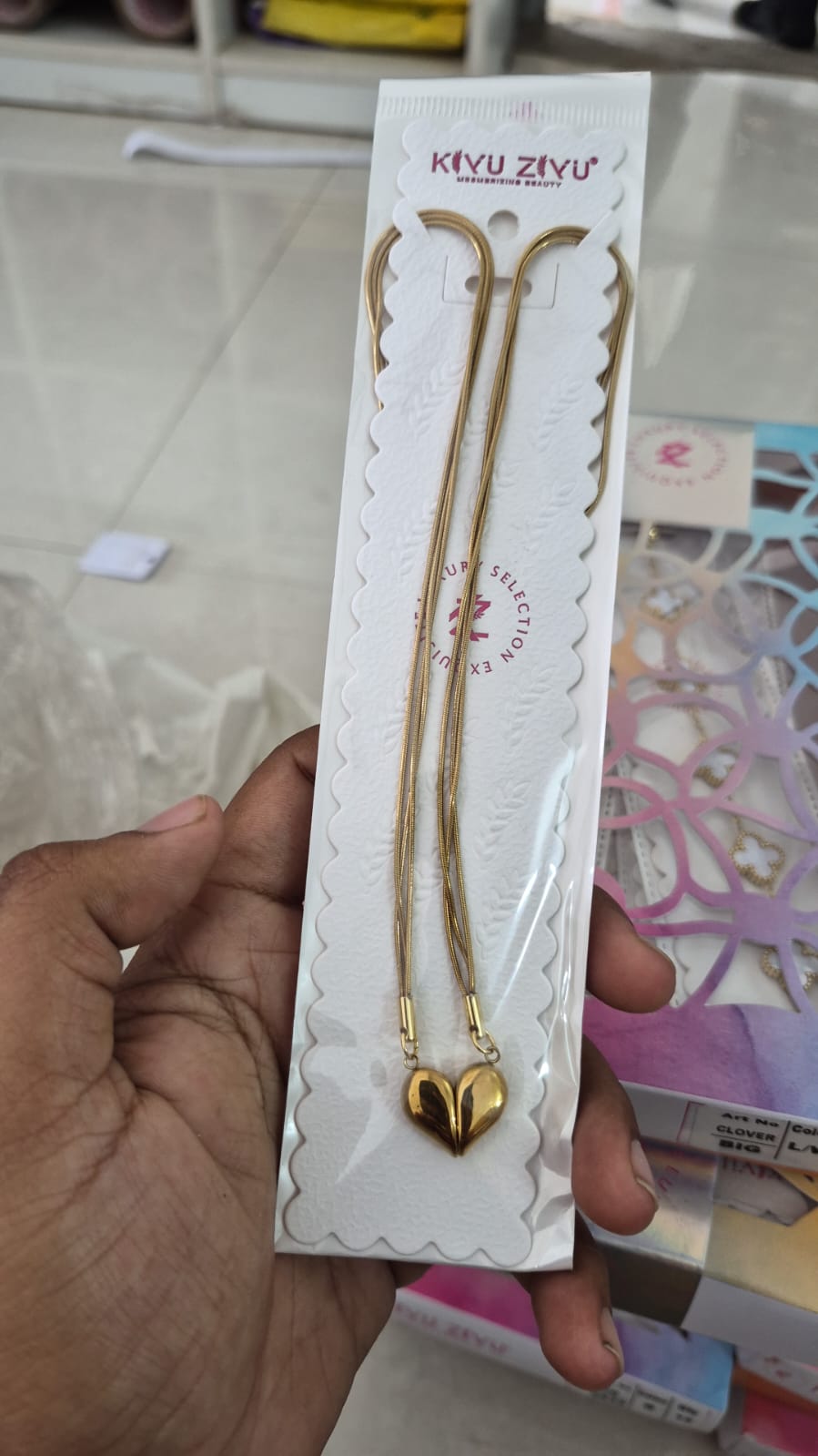 Magnetic heart necklace anti tarnished