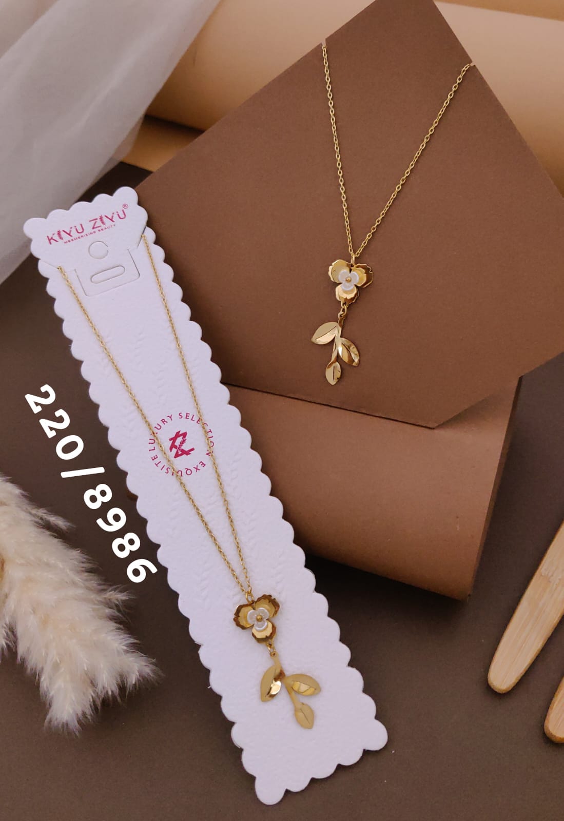 Golden Flower & Leaf Drop Pendant Necklace