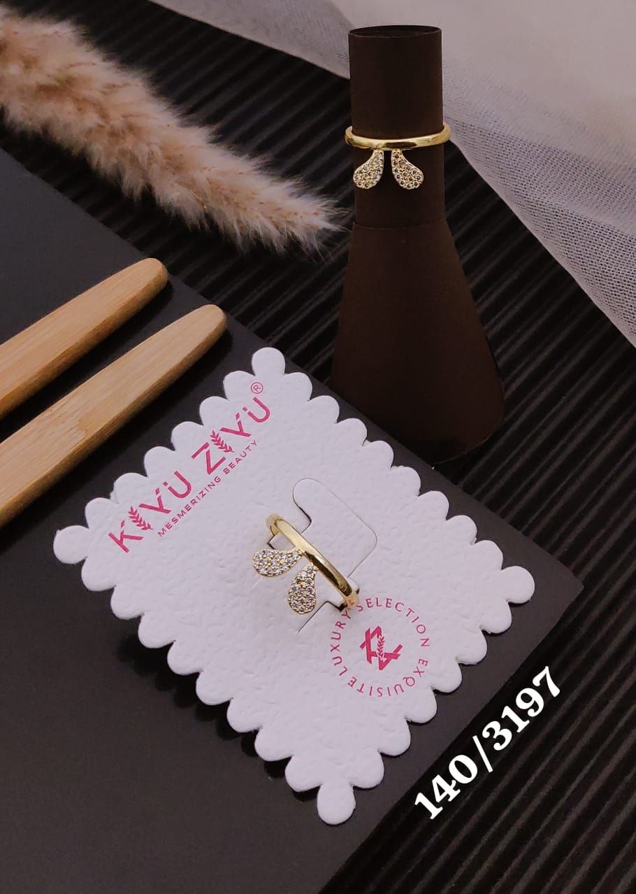 Kiyu Ziyu Anti Tarnish Dual Leaf Zircon Ring