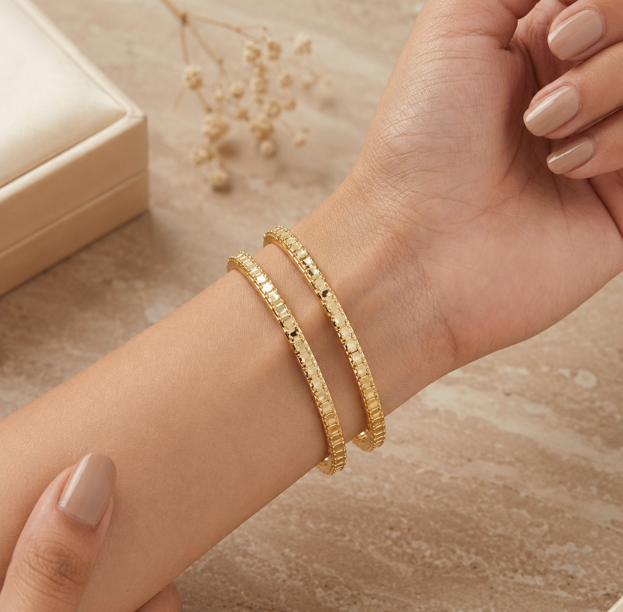 Set of 2 pcs anti tarnished bangles Size 2.6