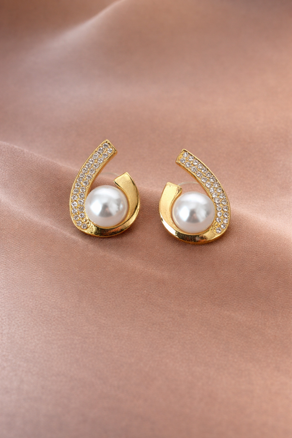 Pearl & Cubic Zirconia Studded Swirl Design Stud Earrings