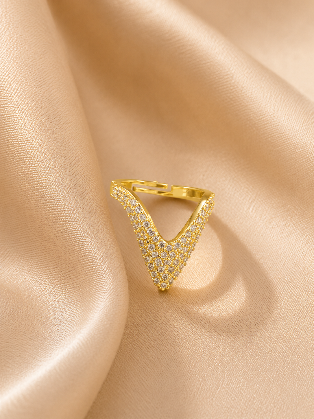 Kiyu Ziyu V Shape Adjustable Fashion Ring