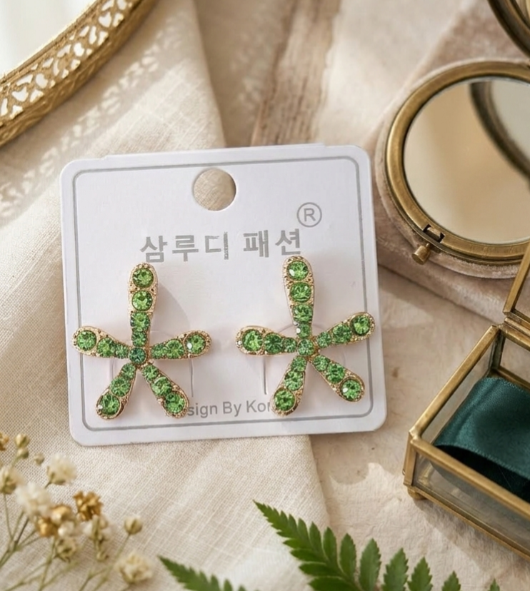 Flower stud earring set from shuma jewellers
