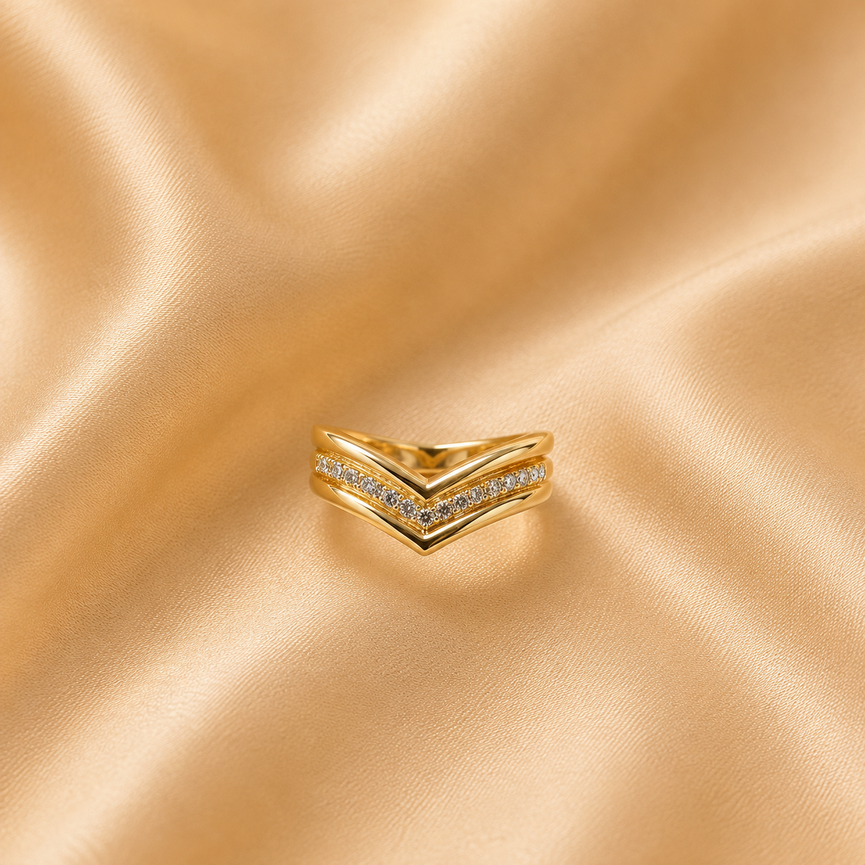 Kiyu Ziyu Adjustable V Line Fashion Ring