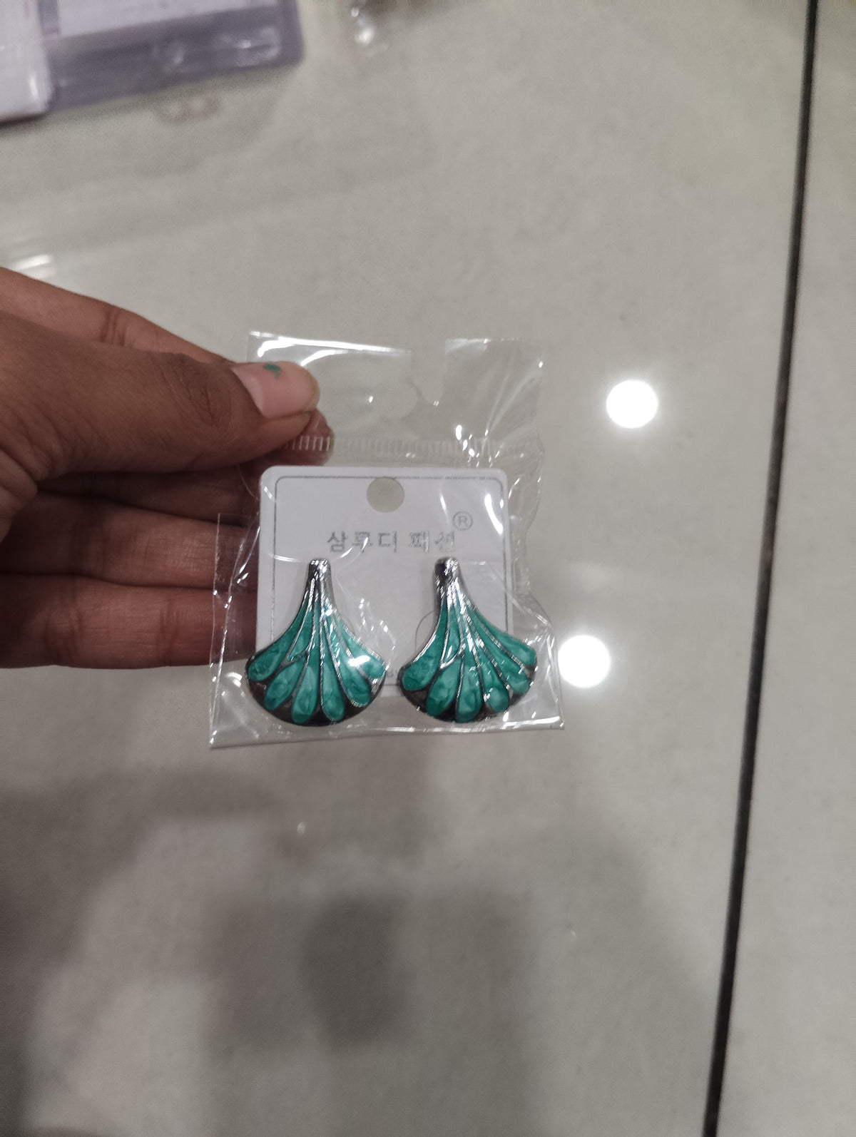 Turquoise light green Fan-Shaped Silver-Tone Statement Earrings