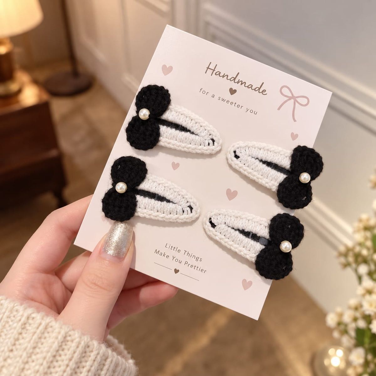 Black & White Bow Pearl Crochet Clips – Set of 4