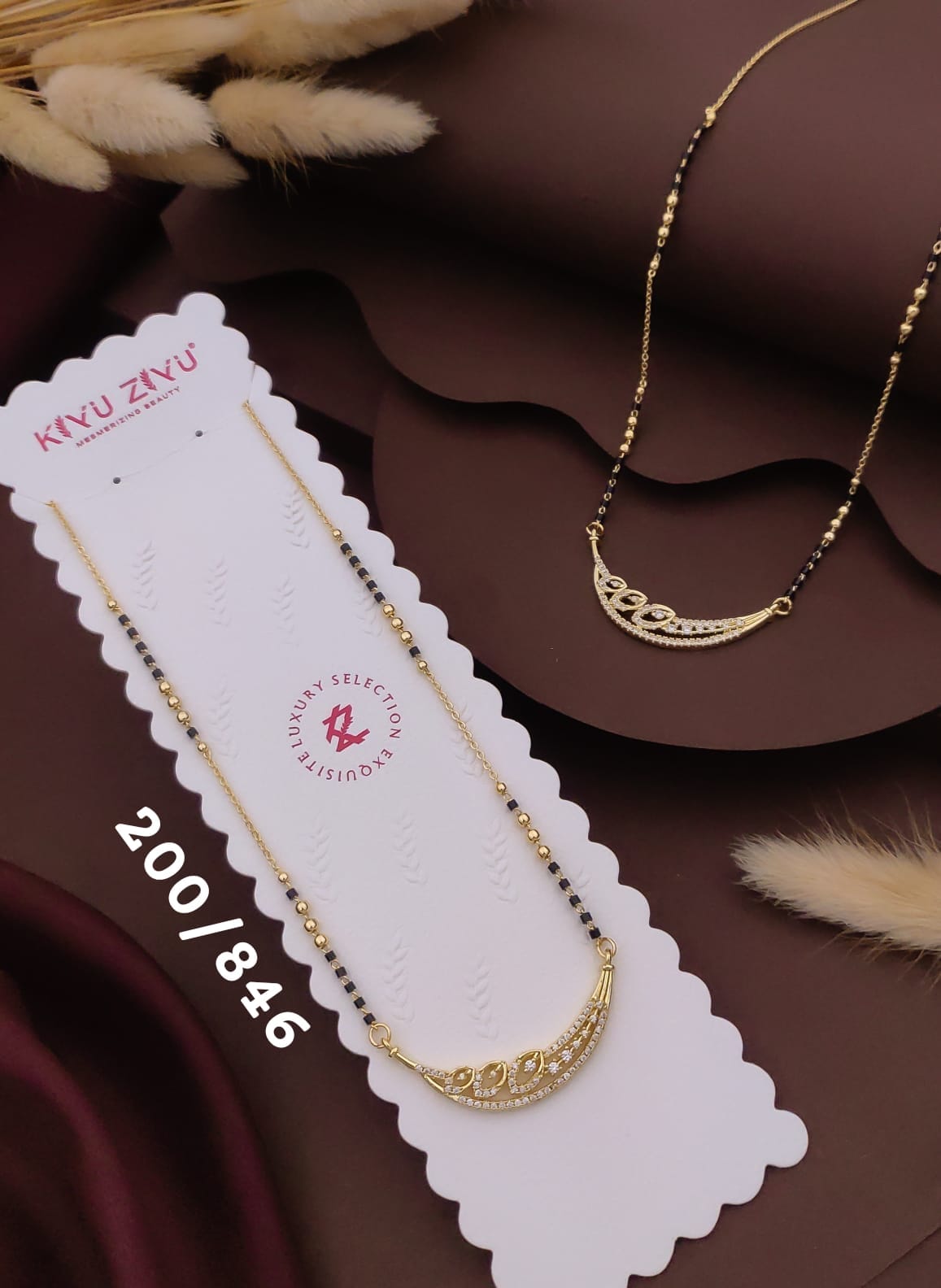 curved crescent-shaped mangalsutra only pendant anti tarnished