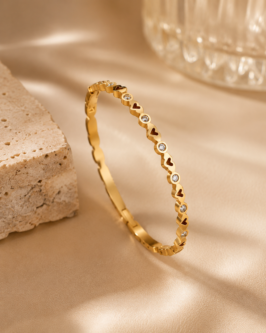 Premium Heart Design Anti Tarnish Bracelet