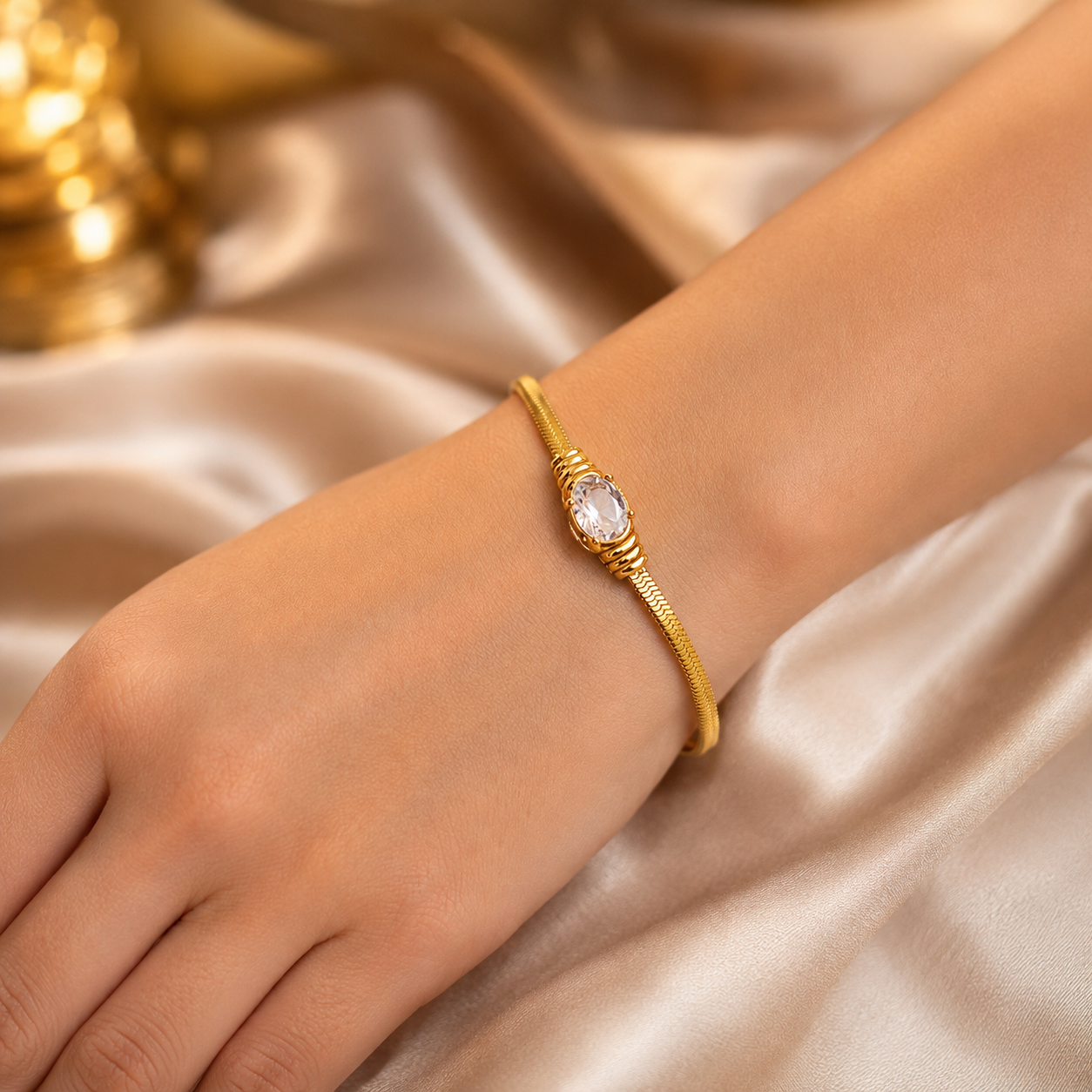 Kiyu Ziyu Crystal Snake Chain Bracelet