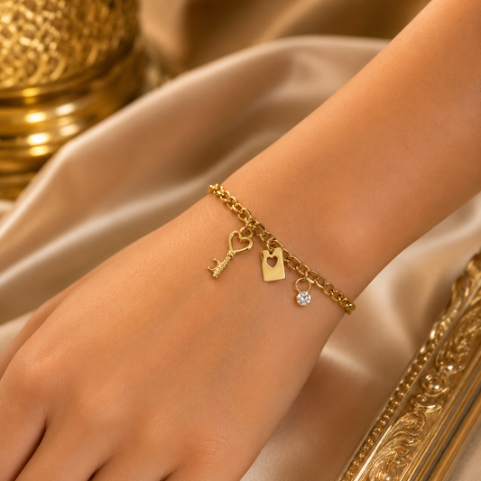 Kiyu Ziyu Love Lock Charm Bracelet