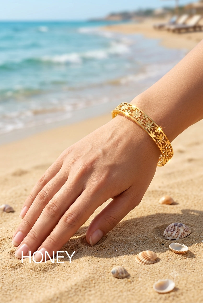 Anti Tarnish Daisy Flower Cutwork Gold Bracelet Baby Size