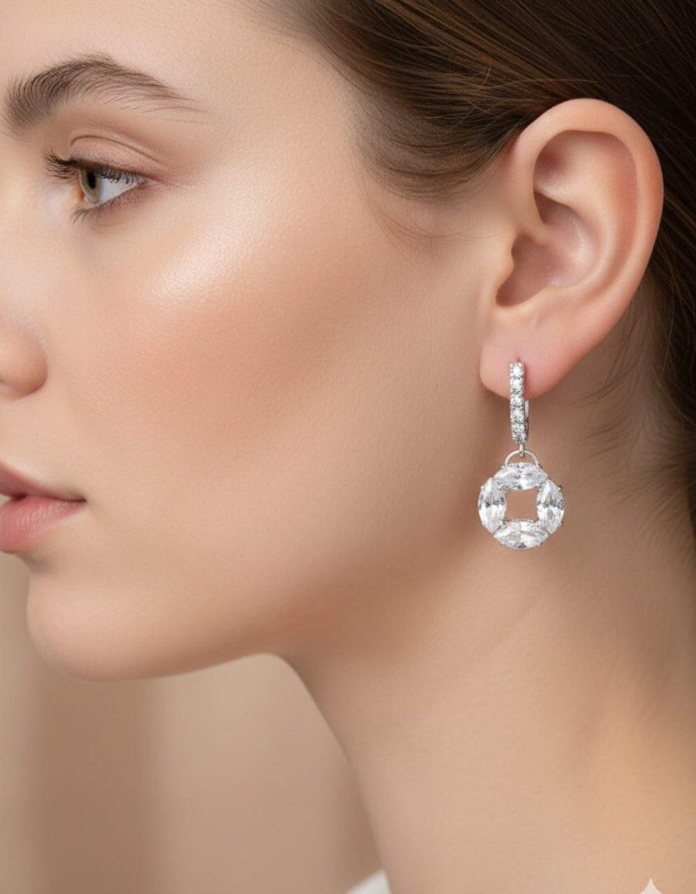 Korean Minimal Crystal Drop Bali