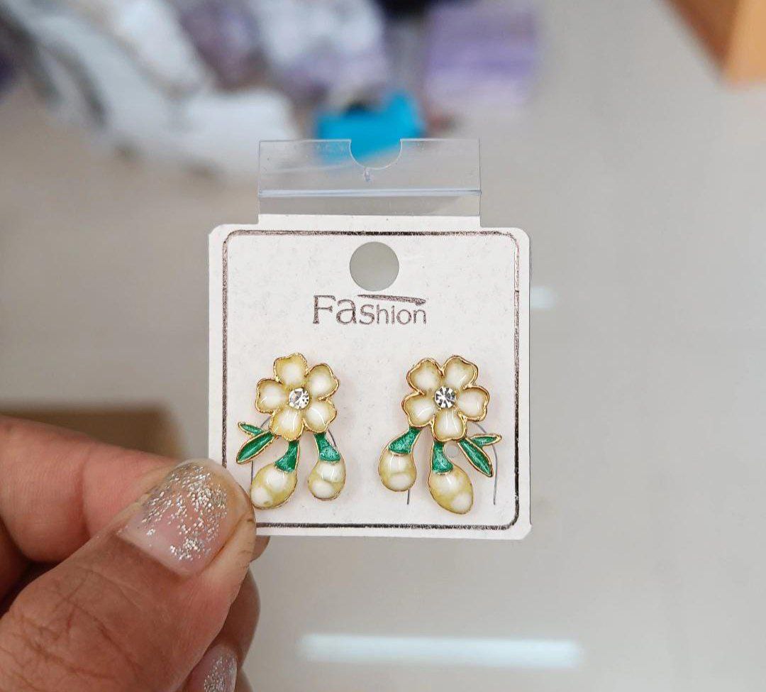 Korean Cute flower enamel design Earring
