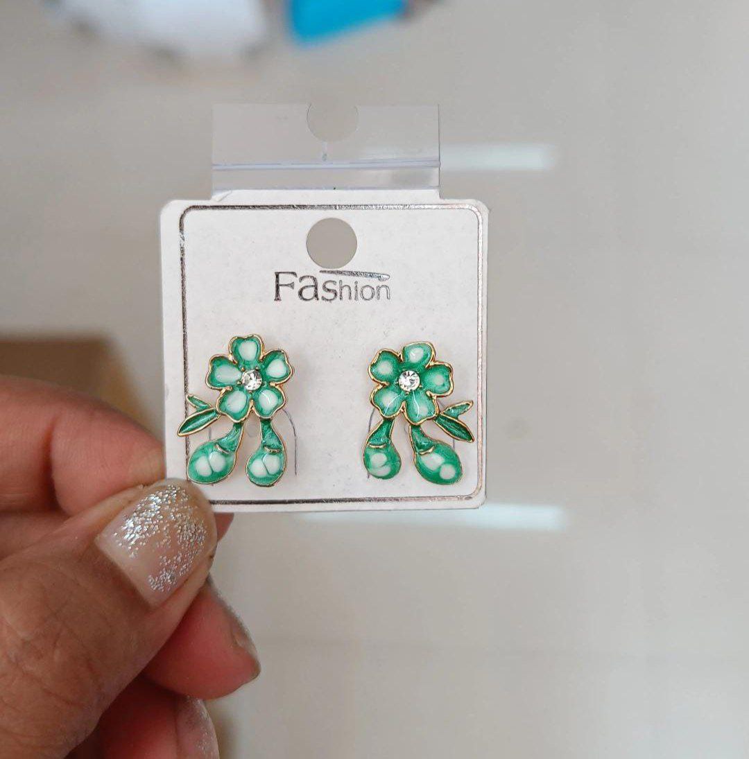 Korean Cute flower enamel design Earring