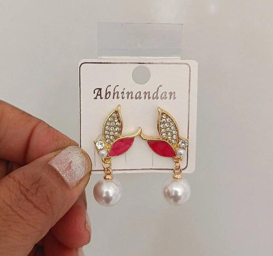 Korean Crystal Leaf Pearl Drop Earrings – Elegant Gold Plated Korean Style Pearl Dangle Earrings for Women & Girls