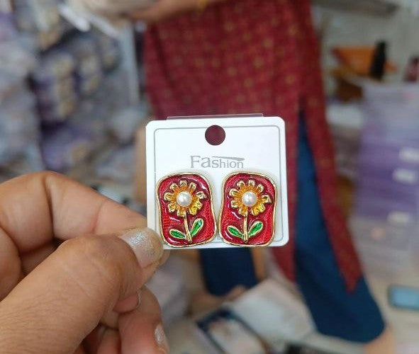 Korean Trendy Enamel Daisy Stud Earrings