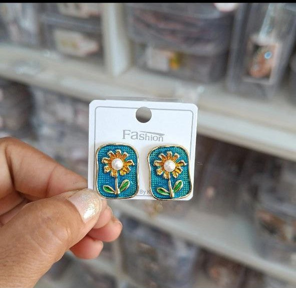 Korean Trendy Enamel Daisy Stud Earrings