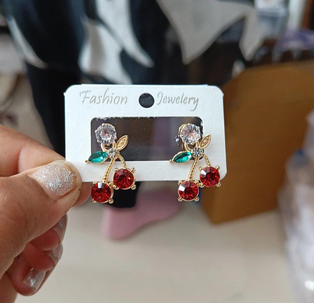 Korean Leaf Design Earring