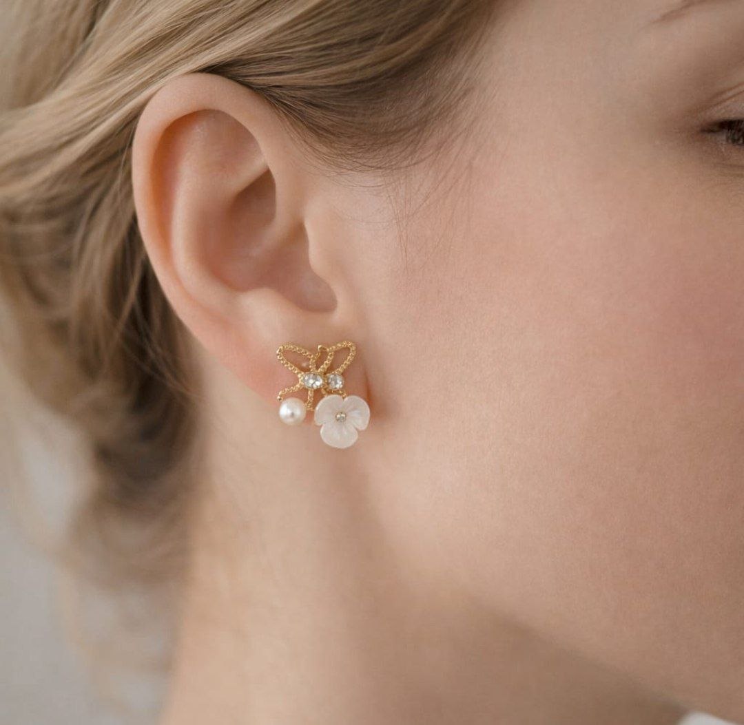 Korean Floral Pearl Drop Earrings