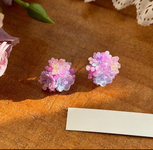 Korean Style Floral Cluster Stud Earrings – Pastel Resin Flower Design