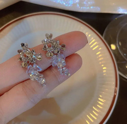 Korean Sparkling Flower Drop Earrings