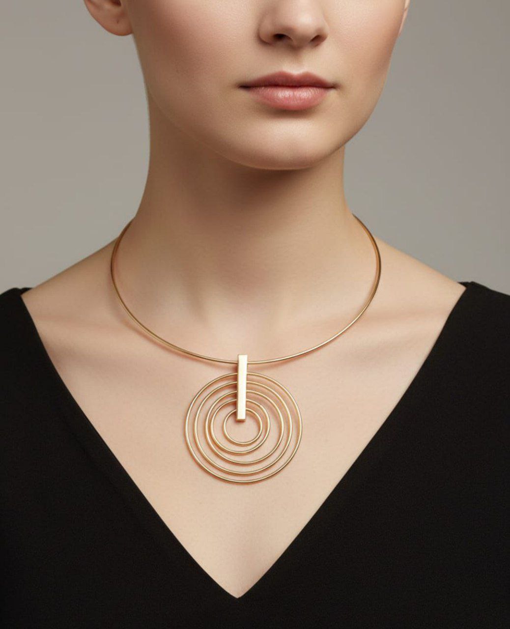 Elegant Gold Circular Pendant Combo Set