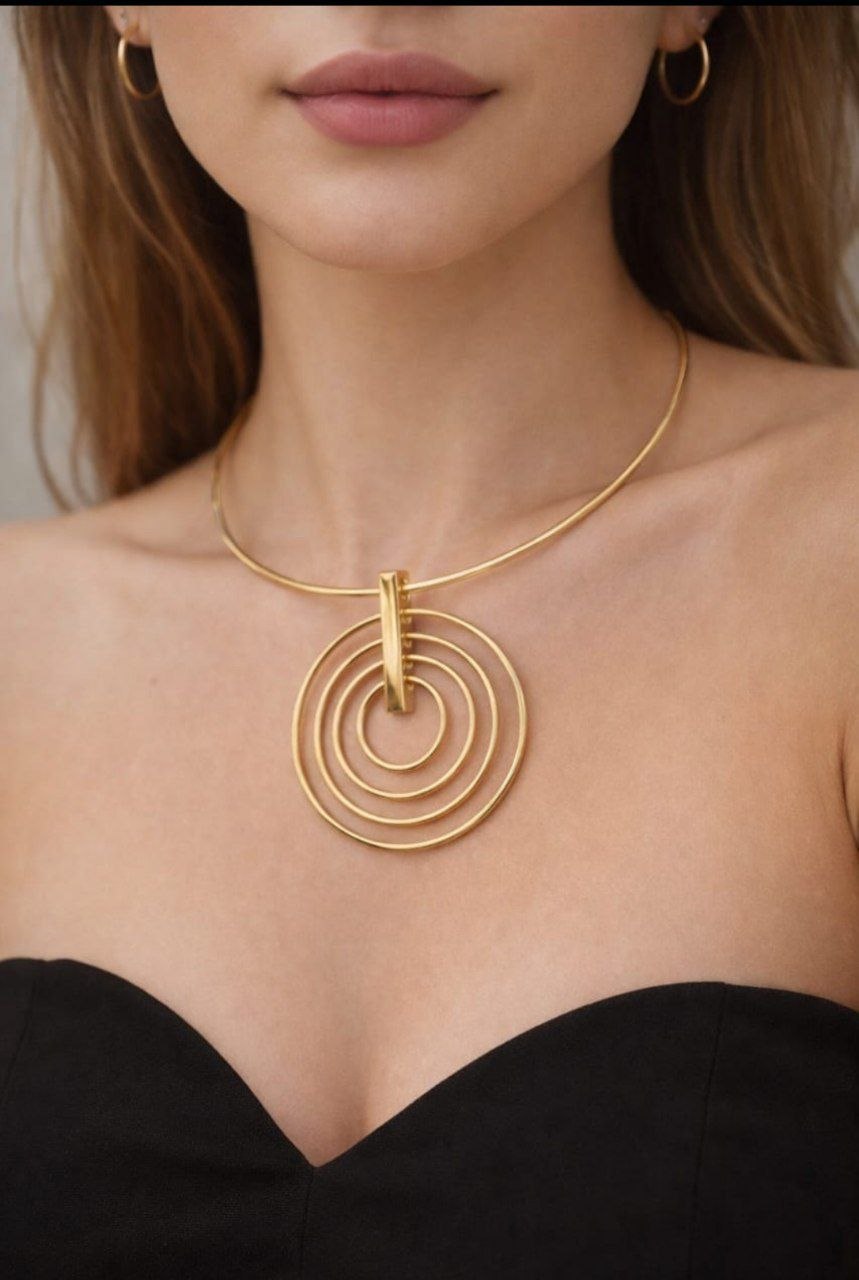 Elegant Gold Circular Pendant Combo Set