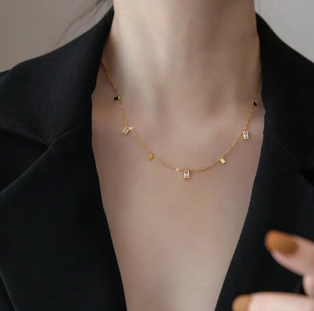 Tanmanyu Anti Tarnish Rectangle Zircon Pendant Necklace for Women