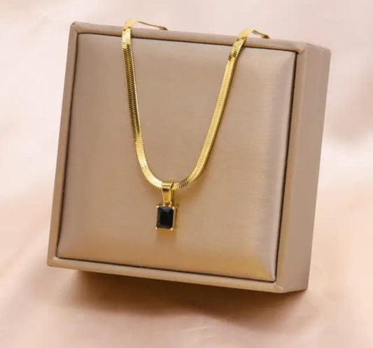 Anti-Tarnish Black Stone Minimal Pendant Necklace
