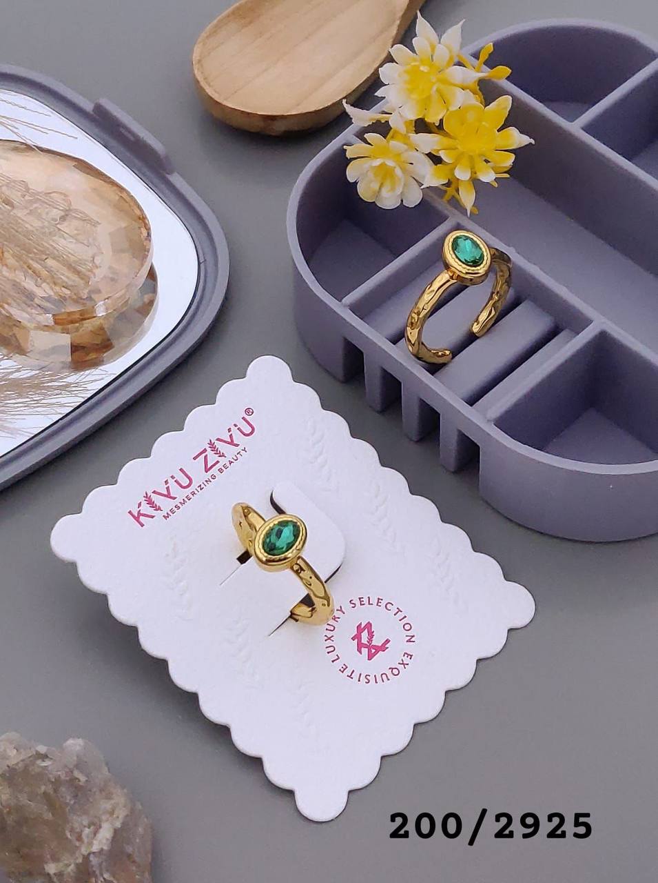 Golden Ovel Green Stone Ring
