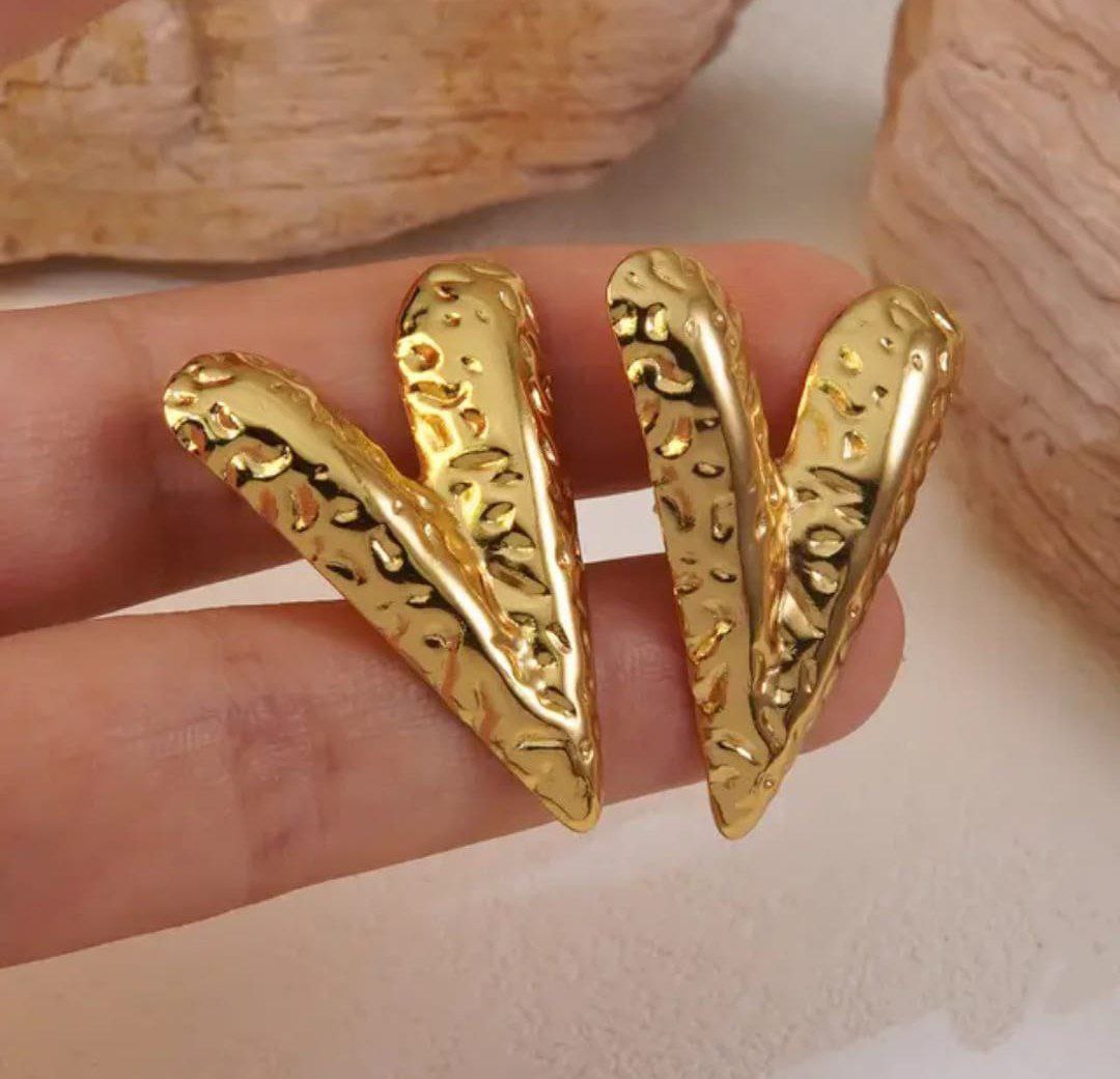 Anti-Tarnish Golden Hammered Heart Earrings