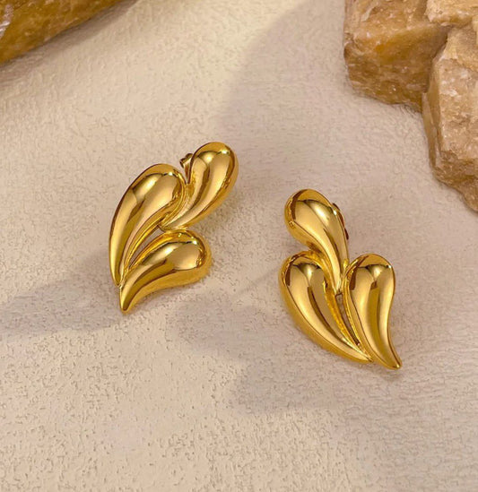 Anti-Tarnish Golden Wave Luxe Stud Earrings