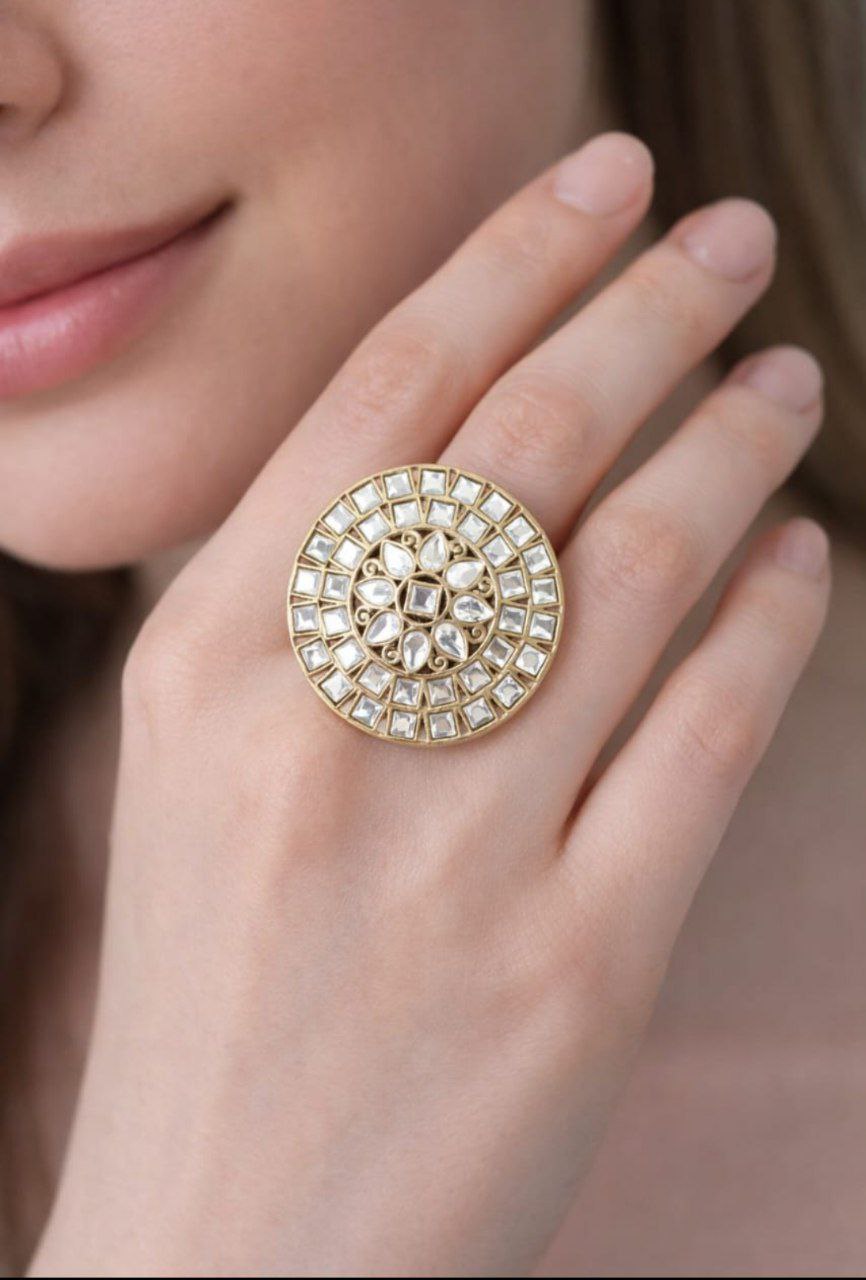 Vintage Floral Kundan Ring